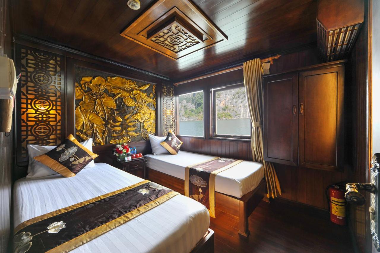 Renea Cruises Halong Hotel Ha Long Exterior photo