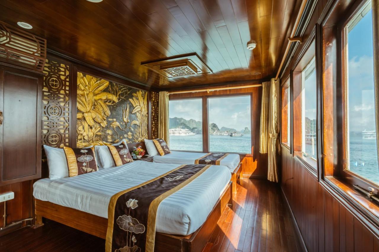 Renea Cruises Halong Hotel Ha Long Exterior photo